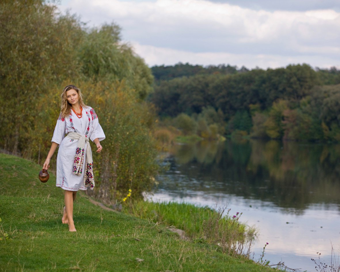 Nude girl Slavic women in Taif