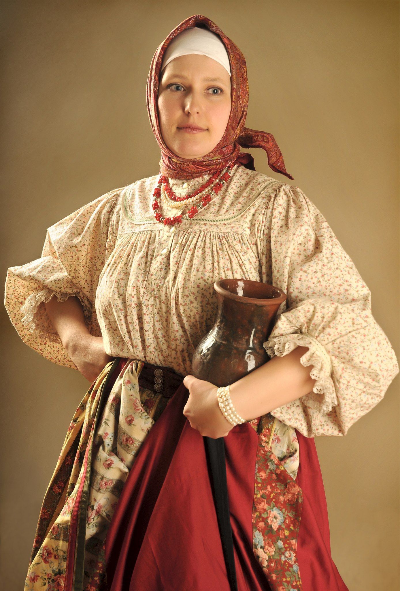 Girls in Slavic costumes in Taif